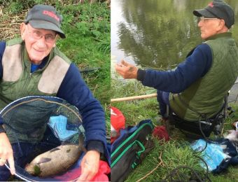 What's being caught here! - Called to Charlton pump house today (Aug 2017) to baillif a club contest. I was just in time to witness Dennis Hobin land this estimated 4 to 5 lb Bream. 82 year old Midland Stock Holder A/C member told me it was the second one