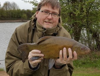 What's being caught here - 5lb tench 27th April 2016